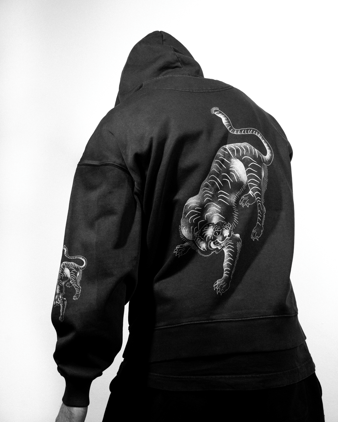 ALEX LEMEL x ANTISLAB HOODIE.
