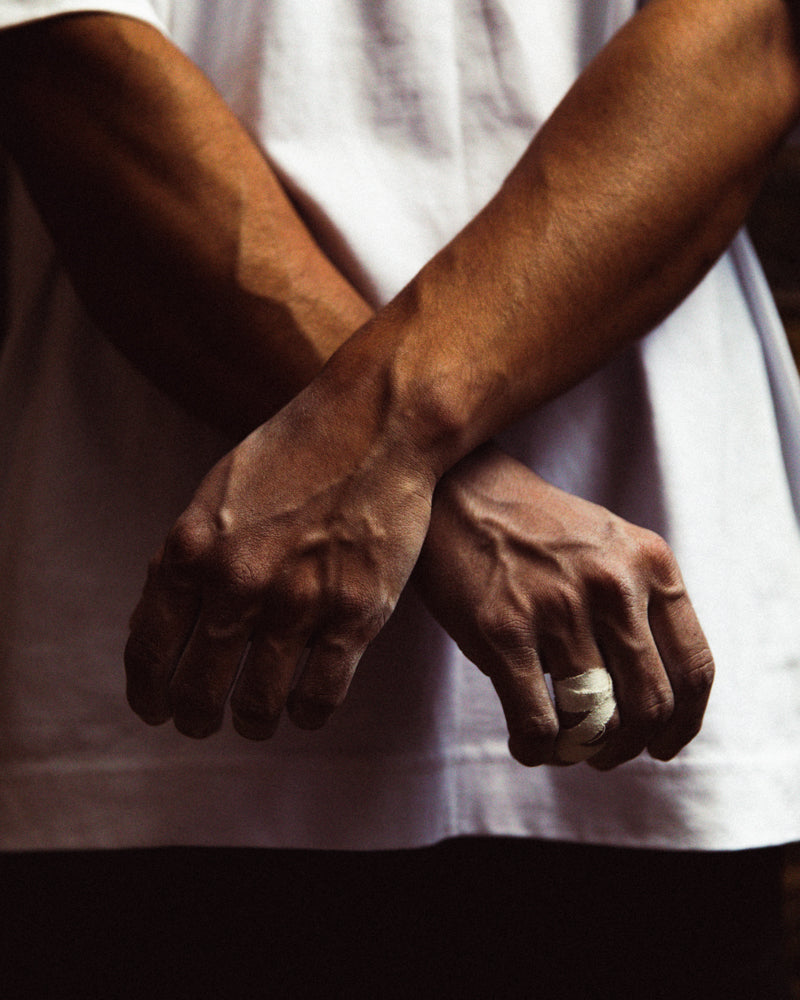 London Board Scene, Andy Hands - 50cm x 70cm